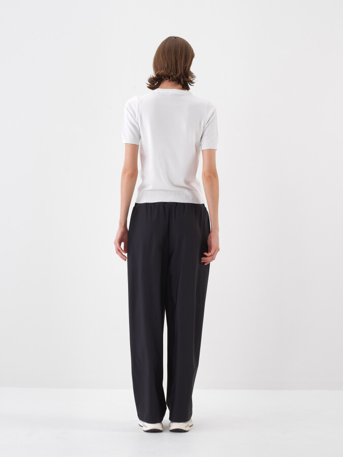 Black Oversize Trousers - 4
