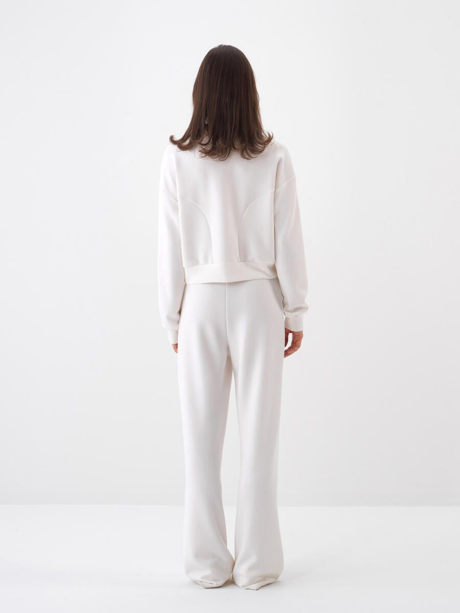 White Oversize Modal Trousers - 4