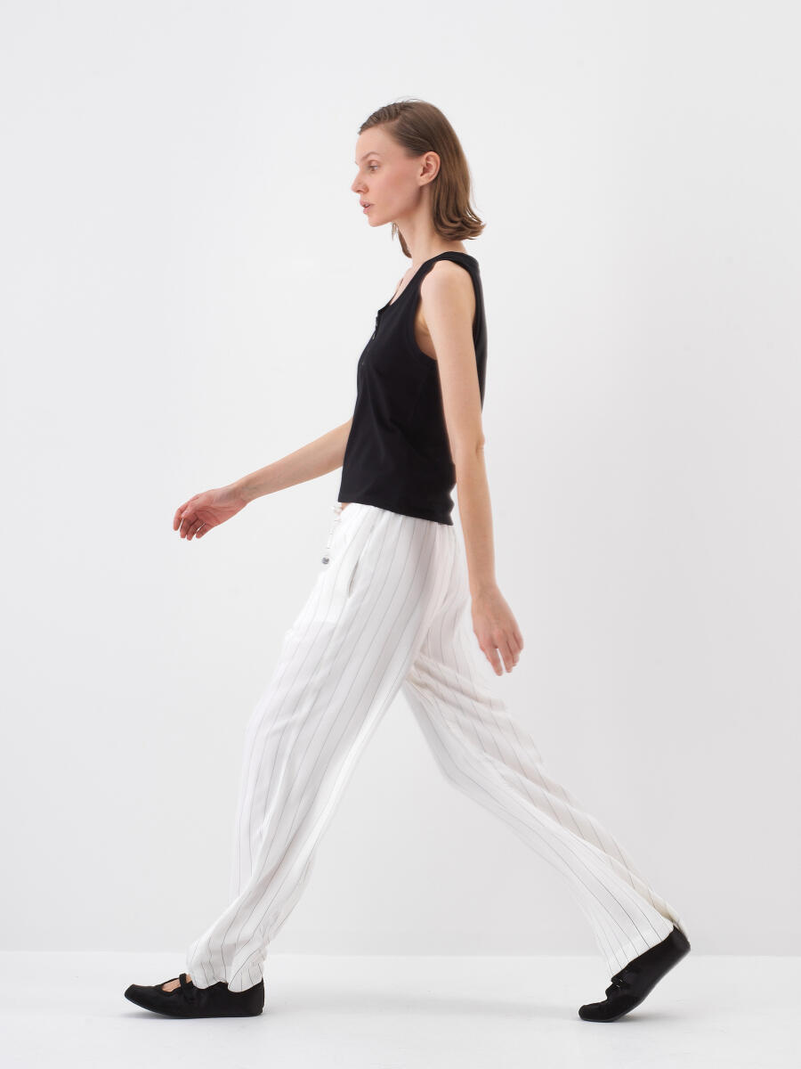White Oversize Trousers - 2