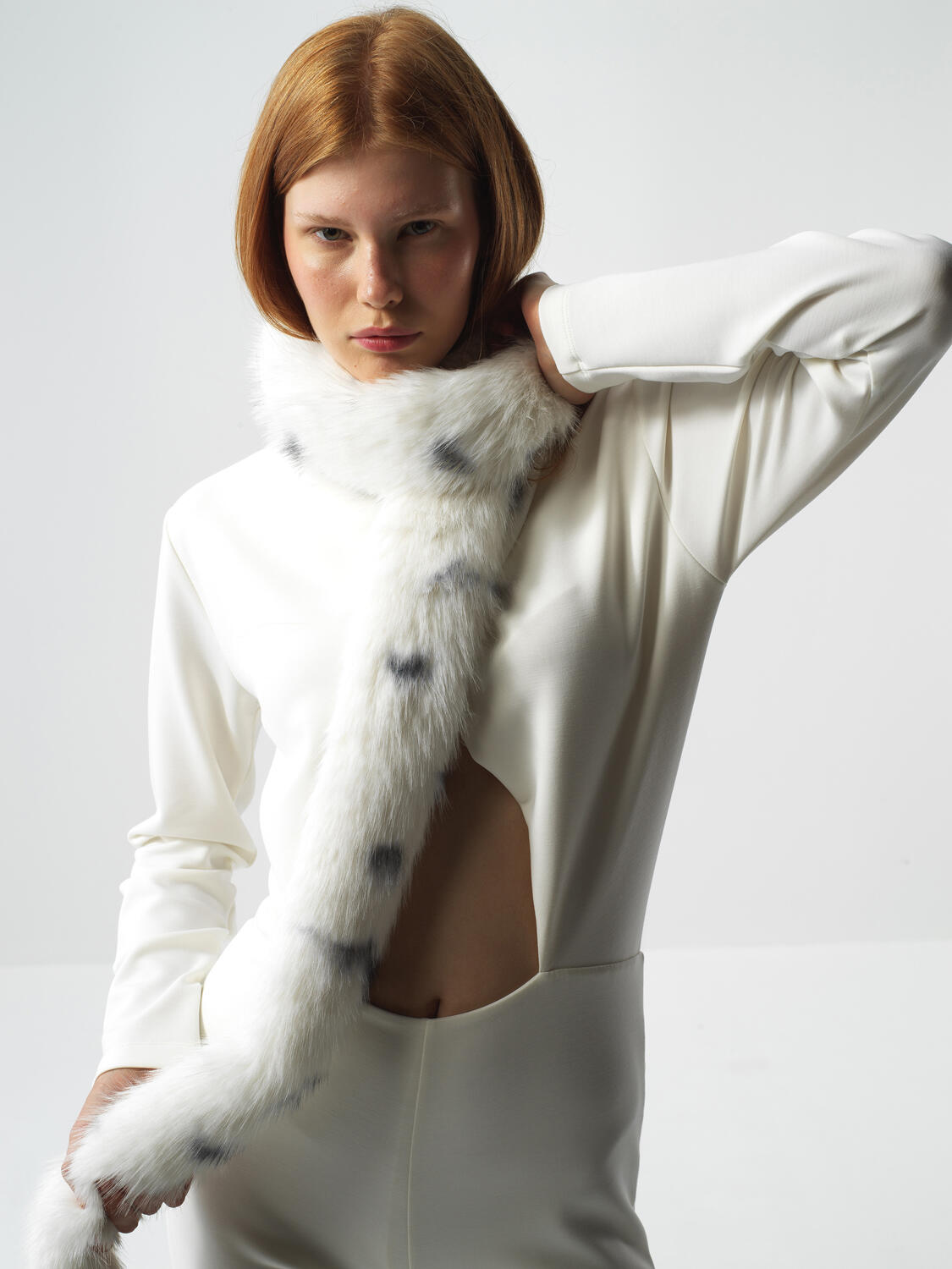 Ecru Standard Fit Scarf That Maintains Its Form - 4