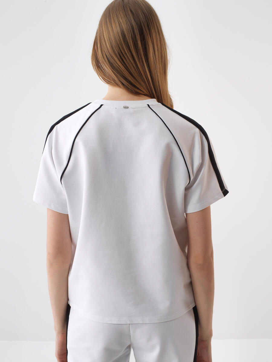 White Regular Fit Cotton T-Shirt - 4