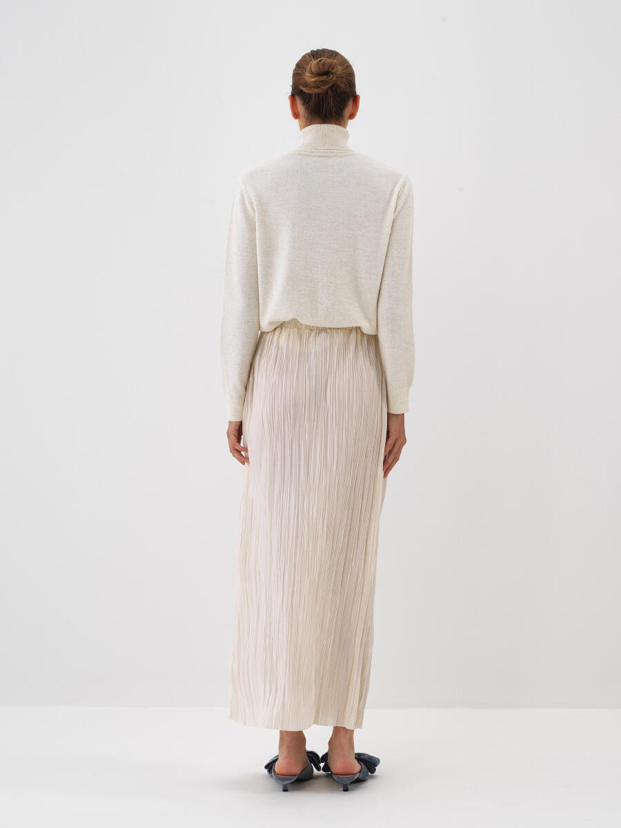 Plain Pleated Skirt - 4