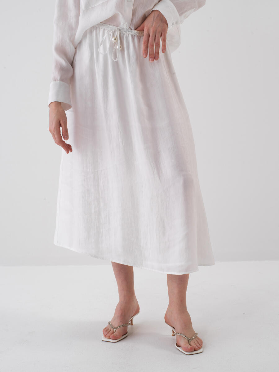 White Regular Fit Skirt - 1