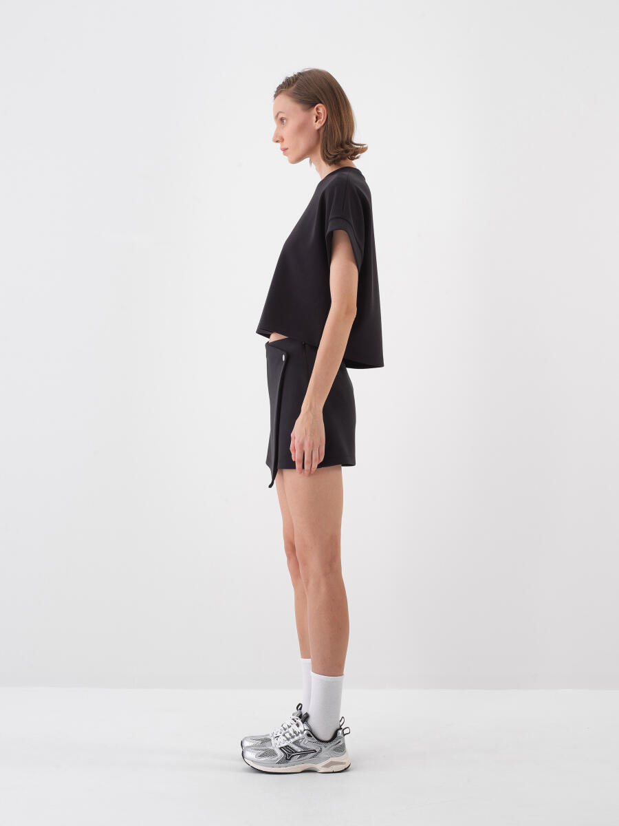 Black Oversize Modal Shorts Skirt (3)