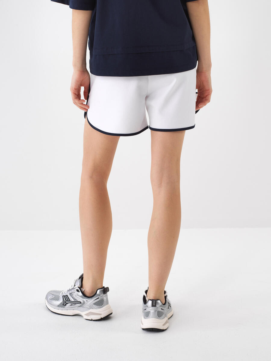 White Regular Fit Cotton Shorts - 3