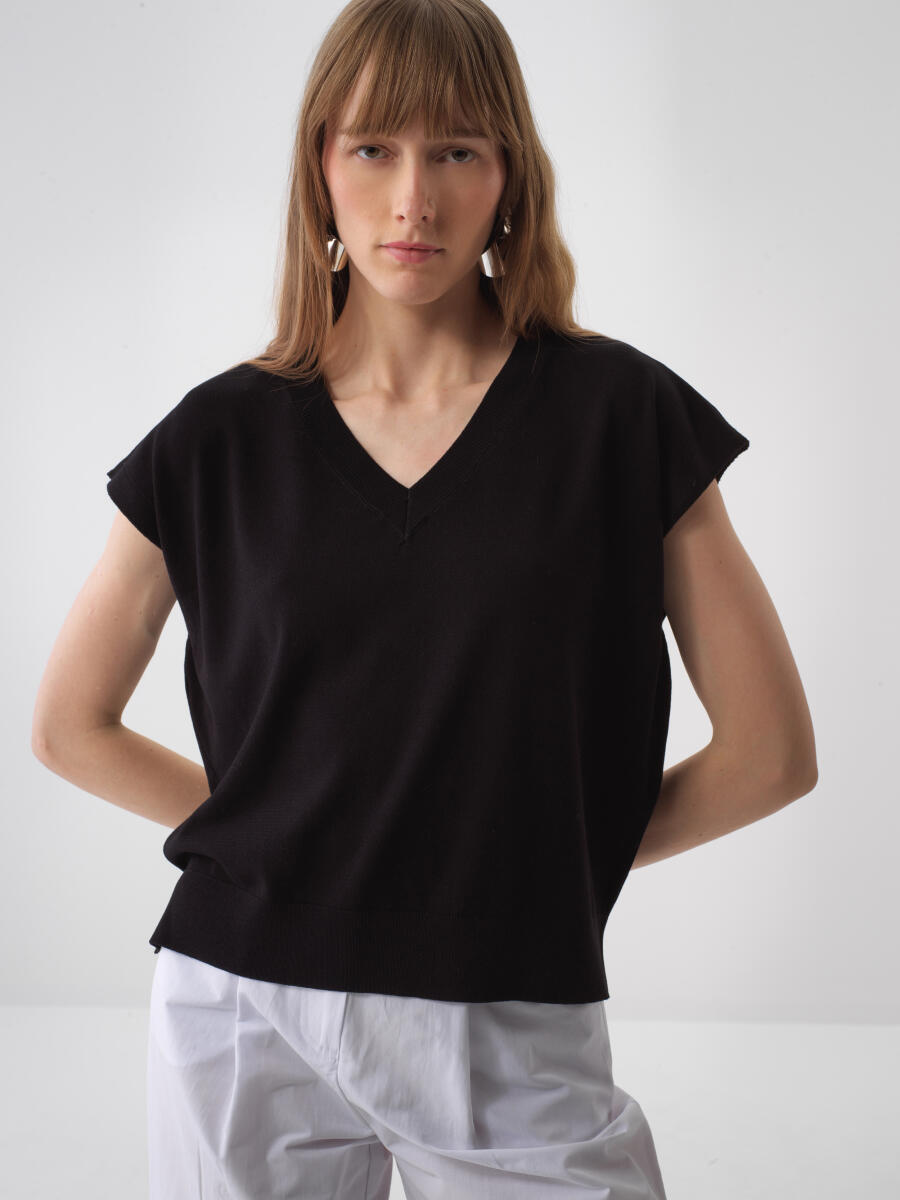 Black Oversize Sweater - 1