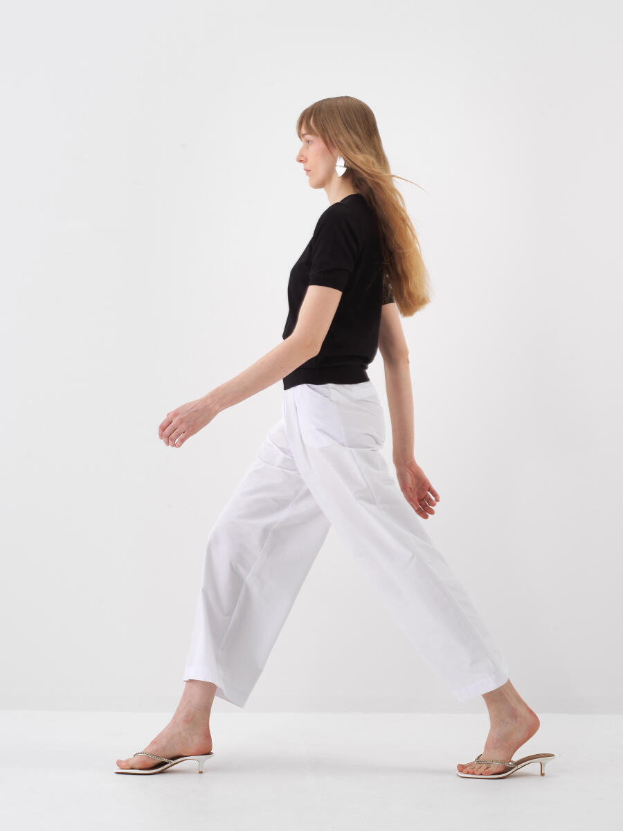 Black Regular Fit Sweater - 3