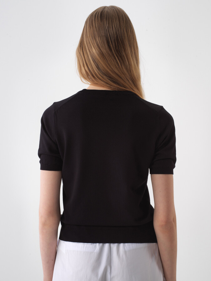 Black Regular Fit Sweater - 4