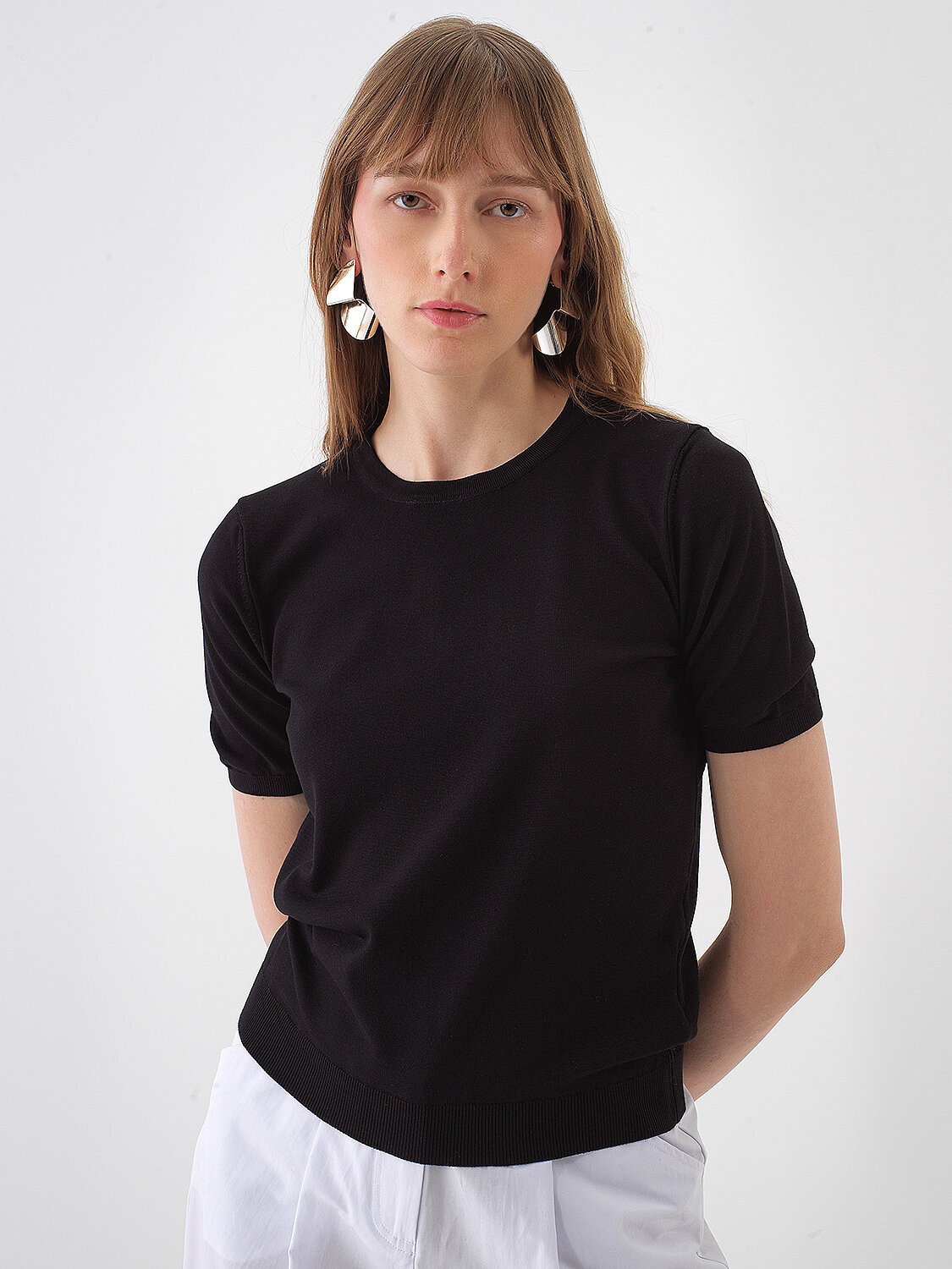 Black Regular Fit Sweater
