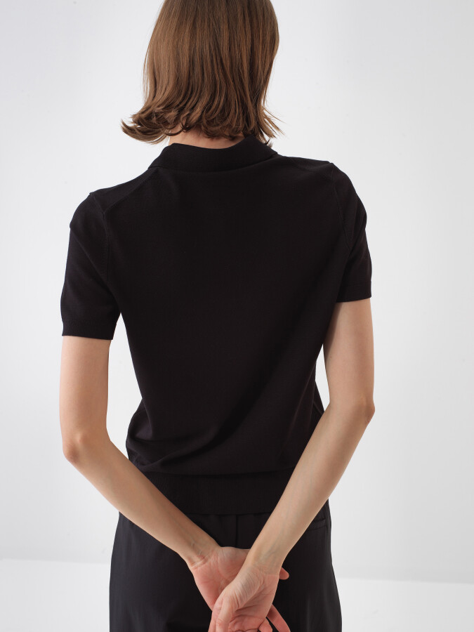 Black Regular Fit Sweater - 4