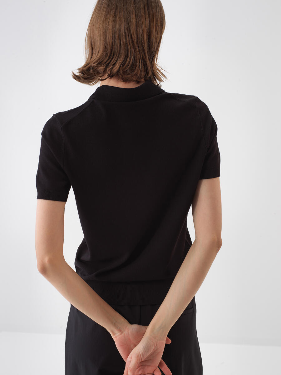 Black Regular Fit Sweater - 4