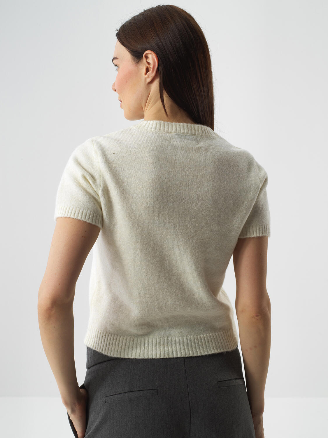 Ecru Soft Texture Regular Fit Sweater - 4