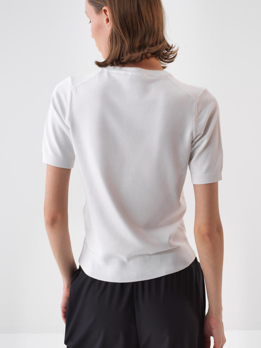 White Regular Fit Sweater - 4