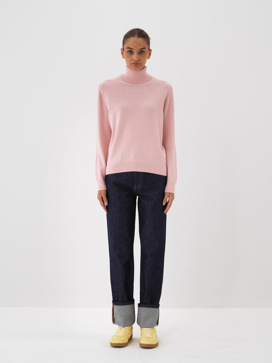 Wool Basic Turtleneck Sweater - 2