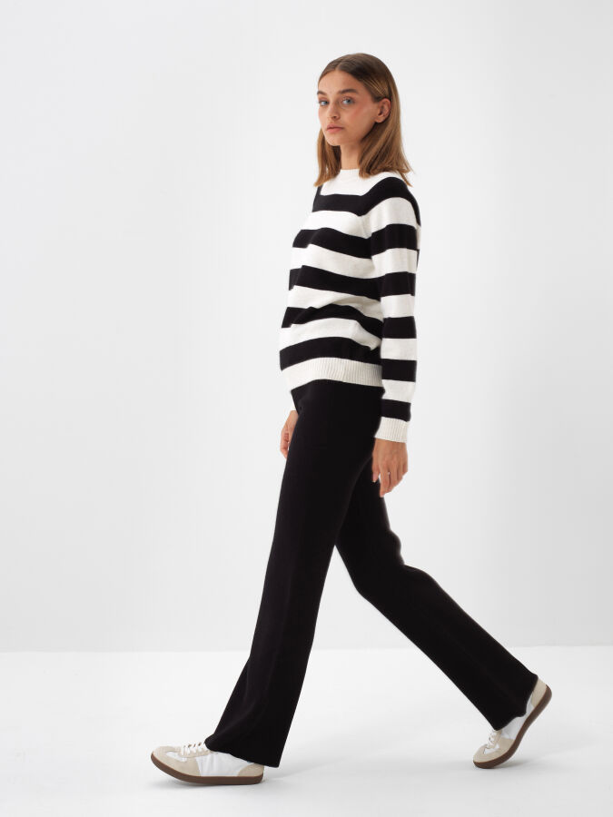 Wool Striped Sweater - Xint