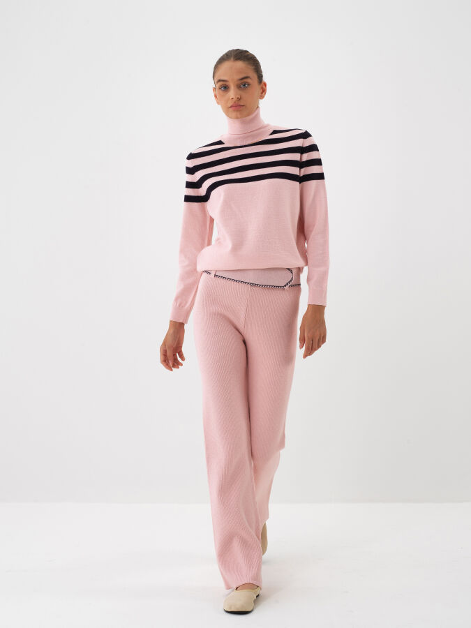 Wool Striped Turtleneck Sweater - Xint