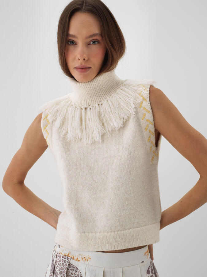 Wool Sleeveless Sweater - Xint