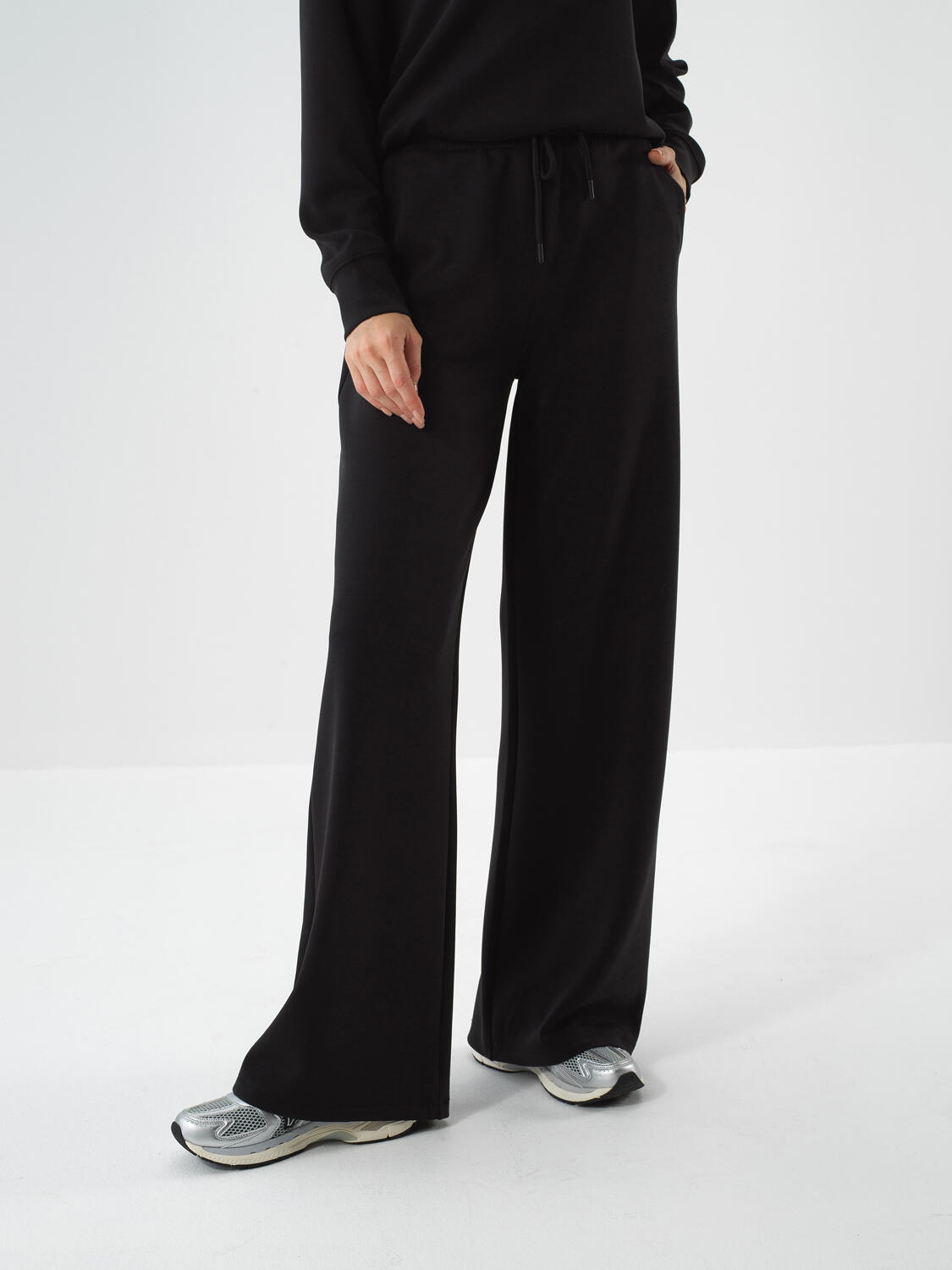Black Modal Textured Oversize Sweat Pants