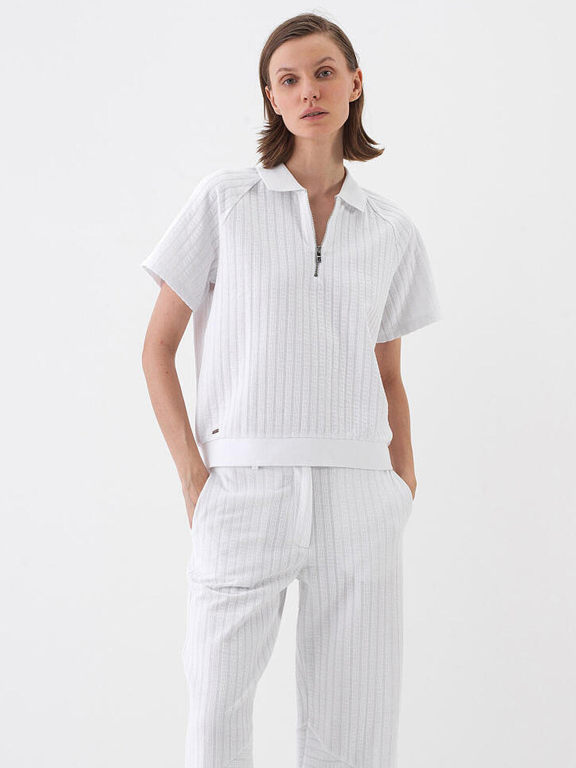 White Oversize Cotton T-Shirt - 1