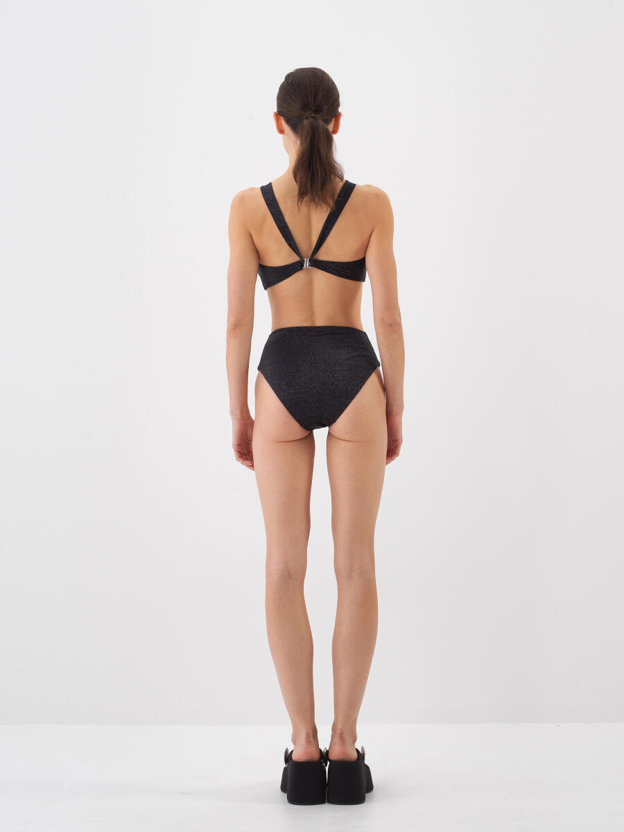 Xint Black Slim Fit Bikini Top - 3